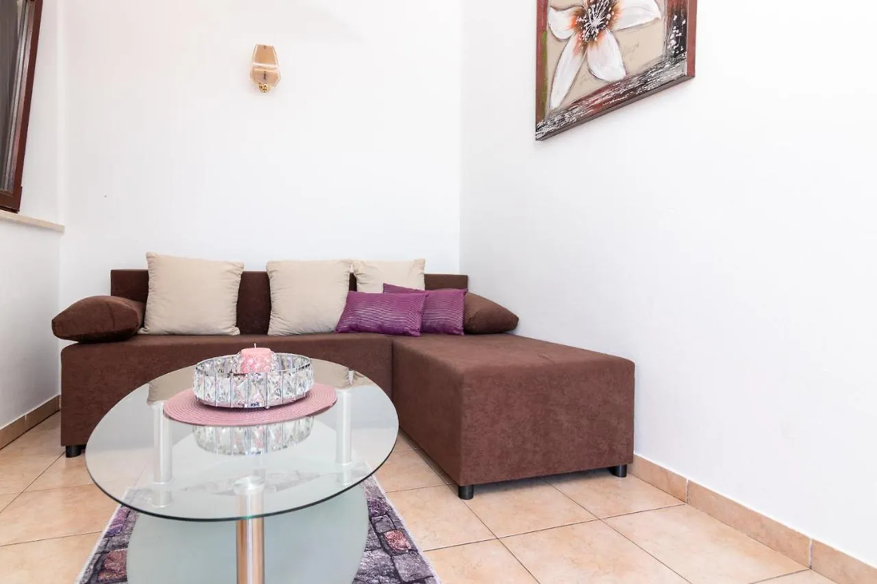 Apartment Slavica With Private Balcony And Parking Lot Punat Croatia