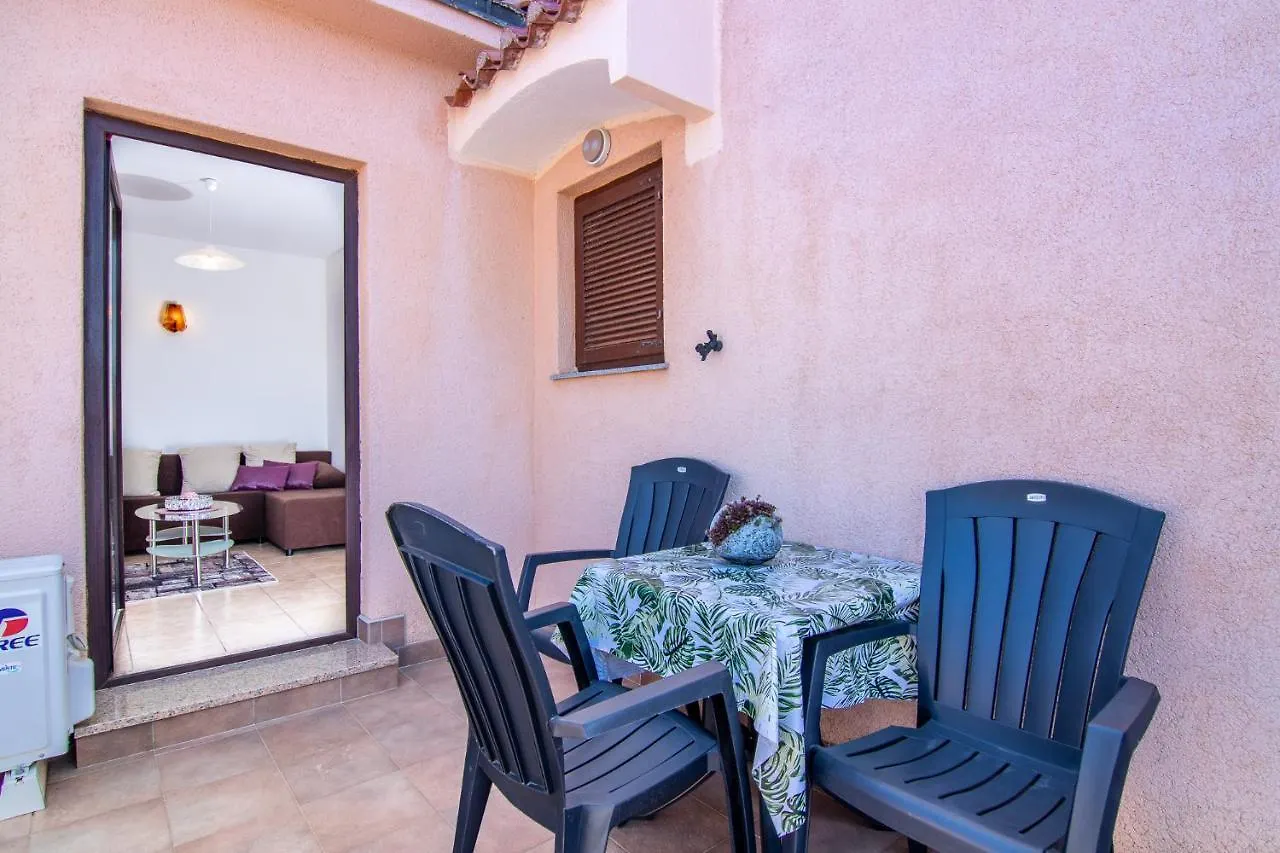 Apartment Slavica With Private Balcony And Parking Lot Punat Croatia